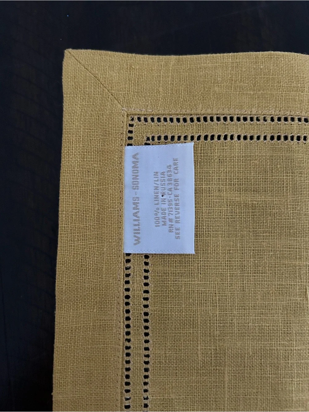 Williams Sonoma 100% linen napkins made in Russia set of eight golden